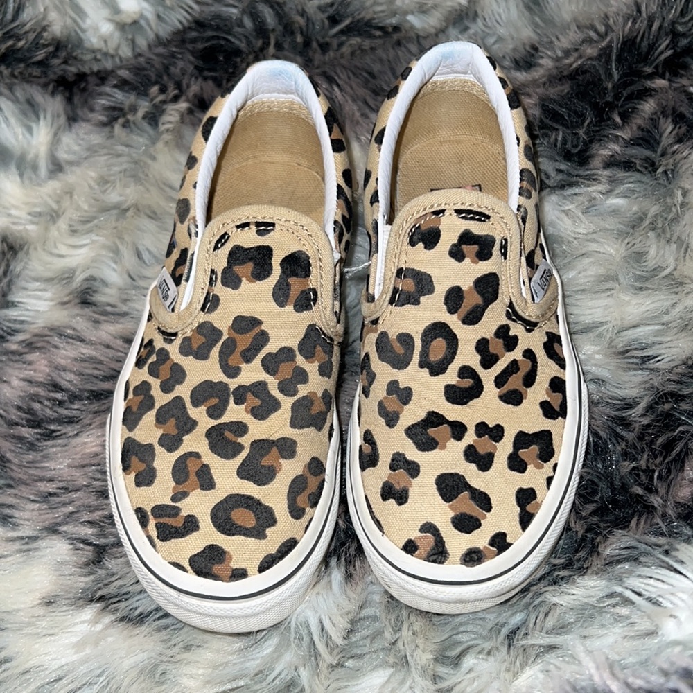 Vans leopard print